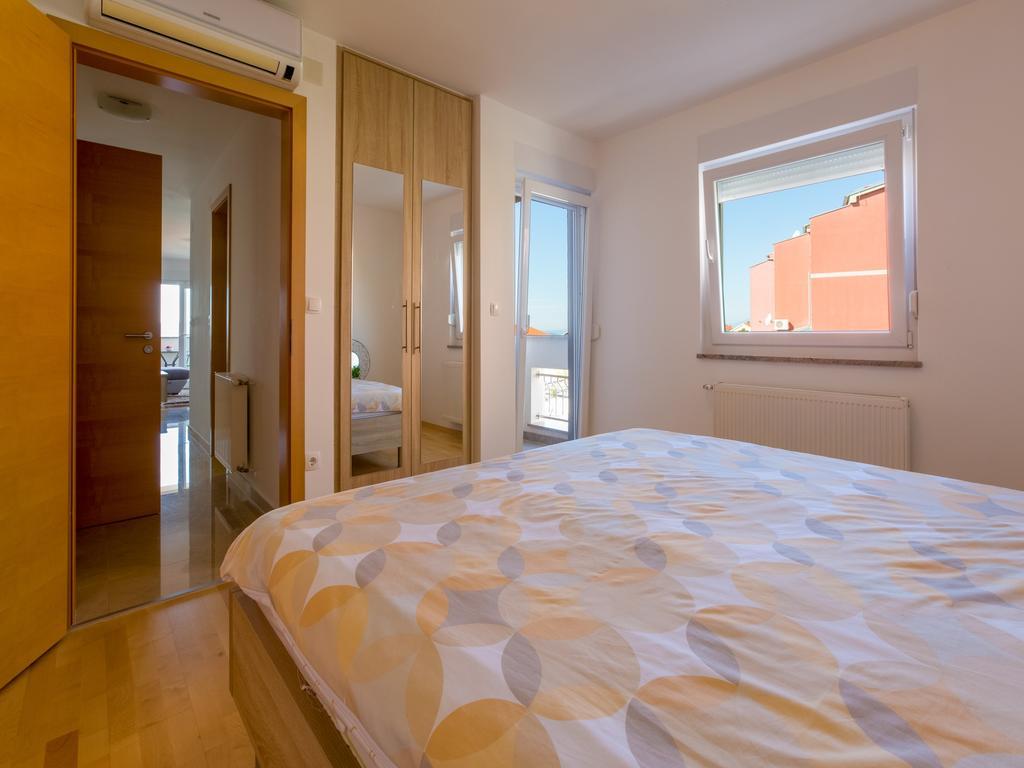 Apartments Livaja Crikvenica Exteriör bild