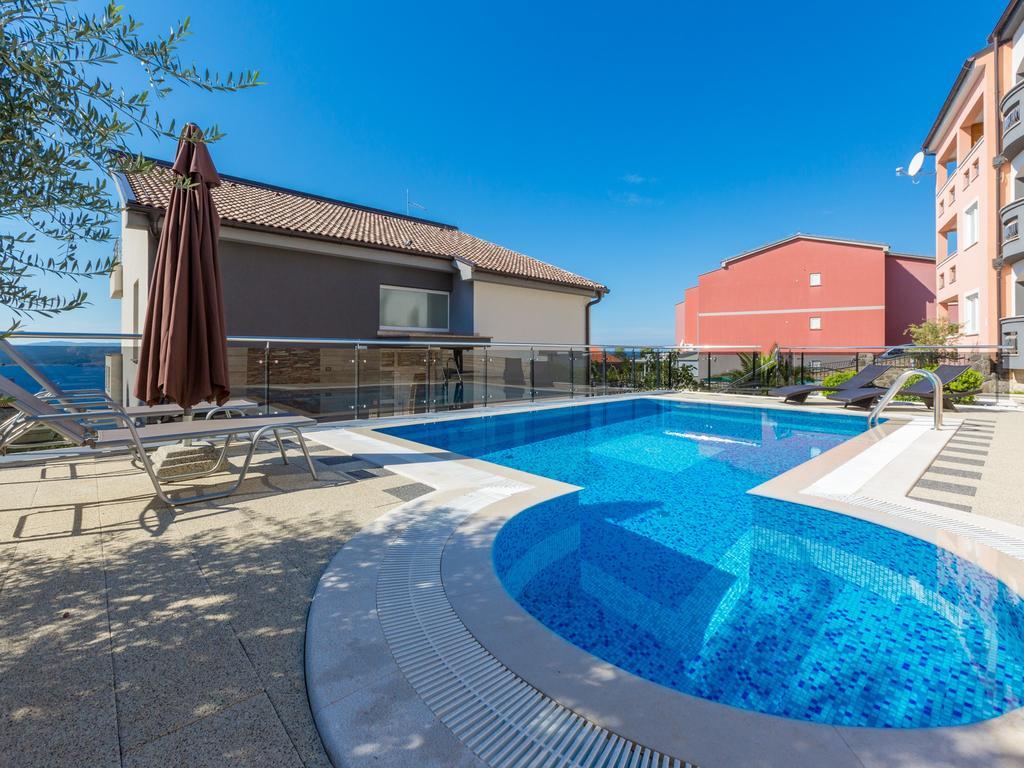 Apartments Livaja Crikvenica Exteriör bild