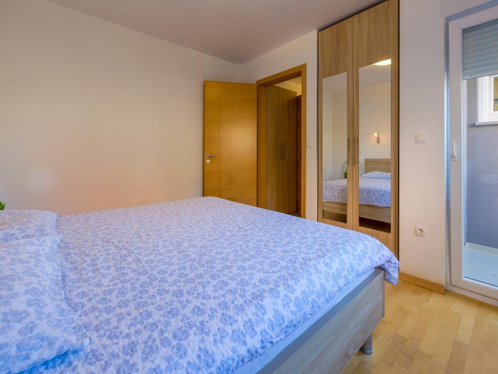 Apartments Livaja Crikvenica Exteriör bild
